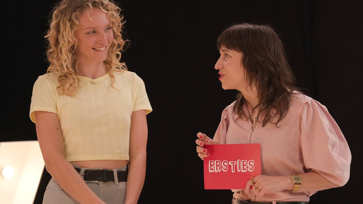 [Ersties] - Warmth for Winter: Hot Videos - Dolly Dyson