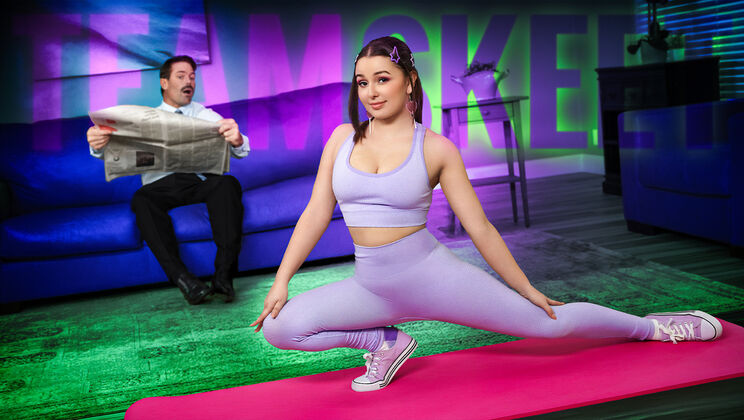 [TeenPies] - Spanking & Creampie For PAWG Leana Lovings