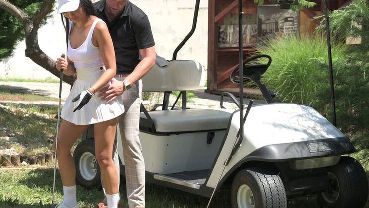 [PornWorld] - Hard Outdoor Fuck and Facial Cumshot with Asia Vargas and Vince - Vince Karter - Asia Vargas